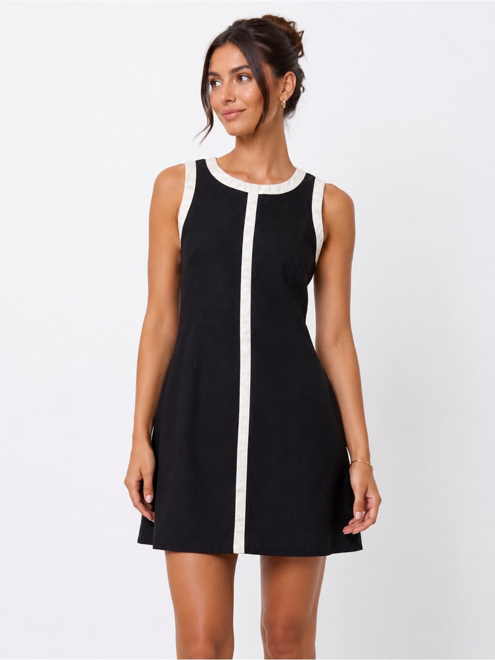 Un Deux Trois Black & White Mod Shift Dress Size 42 Sleeveless Retro A-Line Mini